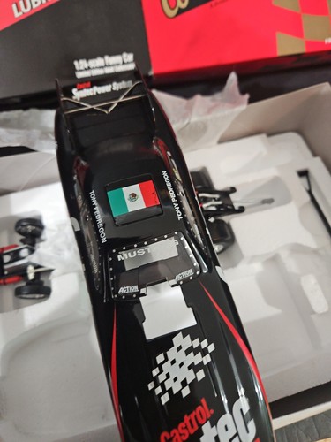ACTION 1:24 DIECAST FUNNY CARS 1998 MUSTANG CASTROL SYNTEC TONY PEDREGON 1 /1200 - Picture 9 of 11