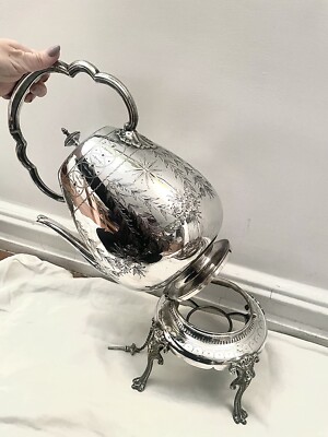 Reed and Barton 1795 Winthrop Pumpkin Top Coffee Pot Teapot