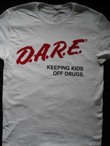 Dare D A R E Red Logo Keeping Kids Off Drugs White T Shirt Ebay Dare D A R E Red Logo Keeping Kids Off Drugs White T Shirt Ebay