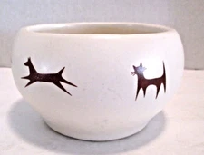 Vintage Unipet Upjohn Pottery Bowl With Cat and Dog Design 4 1/2" Diameter