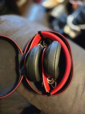 Beats by Dr. Dre Studio 3 Wireless Over Ear Headphones - Defiant Black/Red