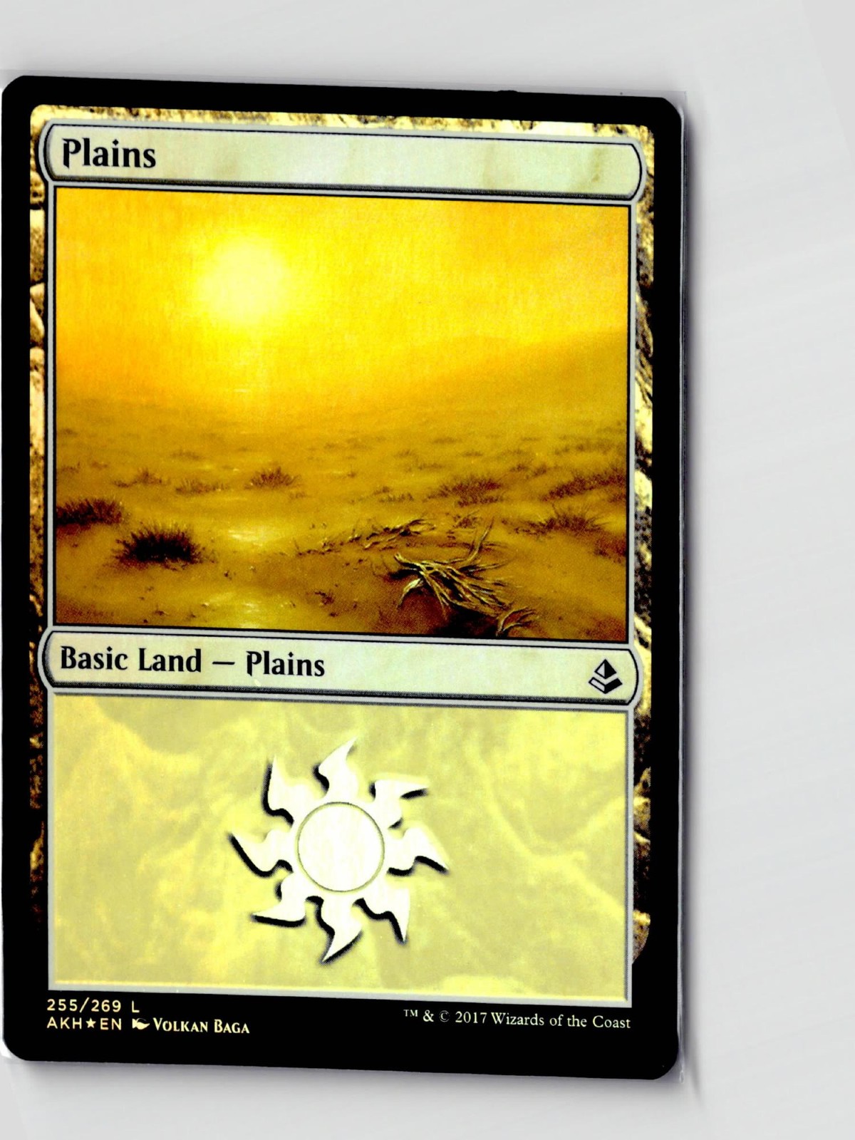 Plains (255) 255 Land Amonkhet Magic: The Gathering Foil Lightly Played