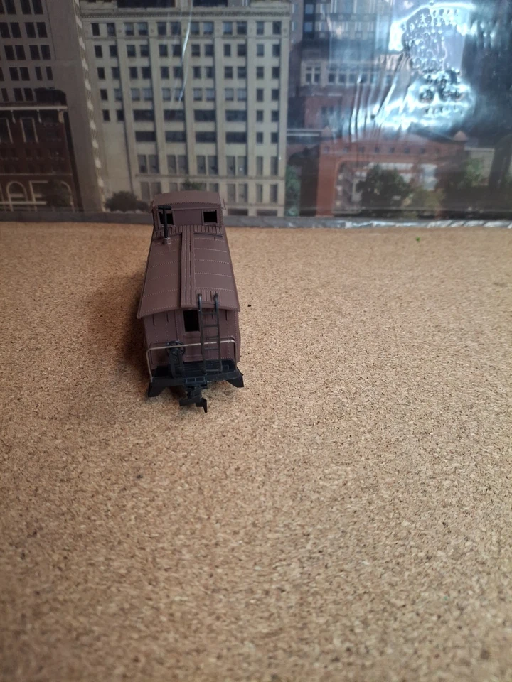 Athearn HO KIT #1268 CUPOLA CABOOSE NEW YORK CENTRAL NYC 21273 Free Shipping - Image 4 of 4