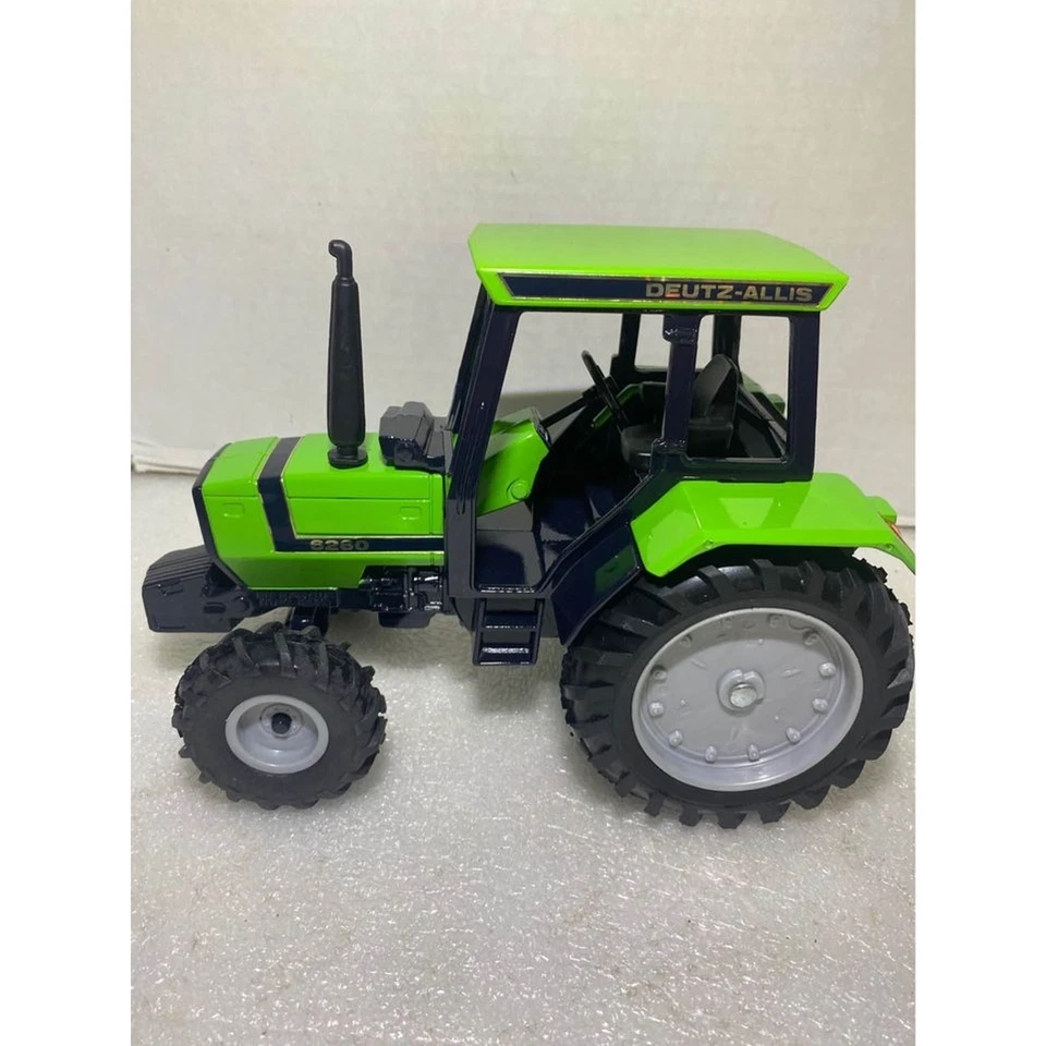 Vintage 1986 Ertl Deutz-Allis 6260 Tractor Special Edition , Diecast 1/16 - Image 4 of 4