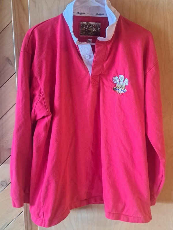 Wales Rugby Jersey - Cotton Traders XL