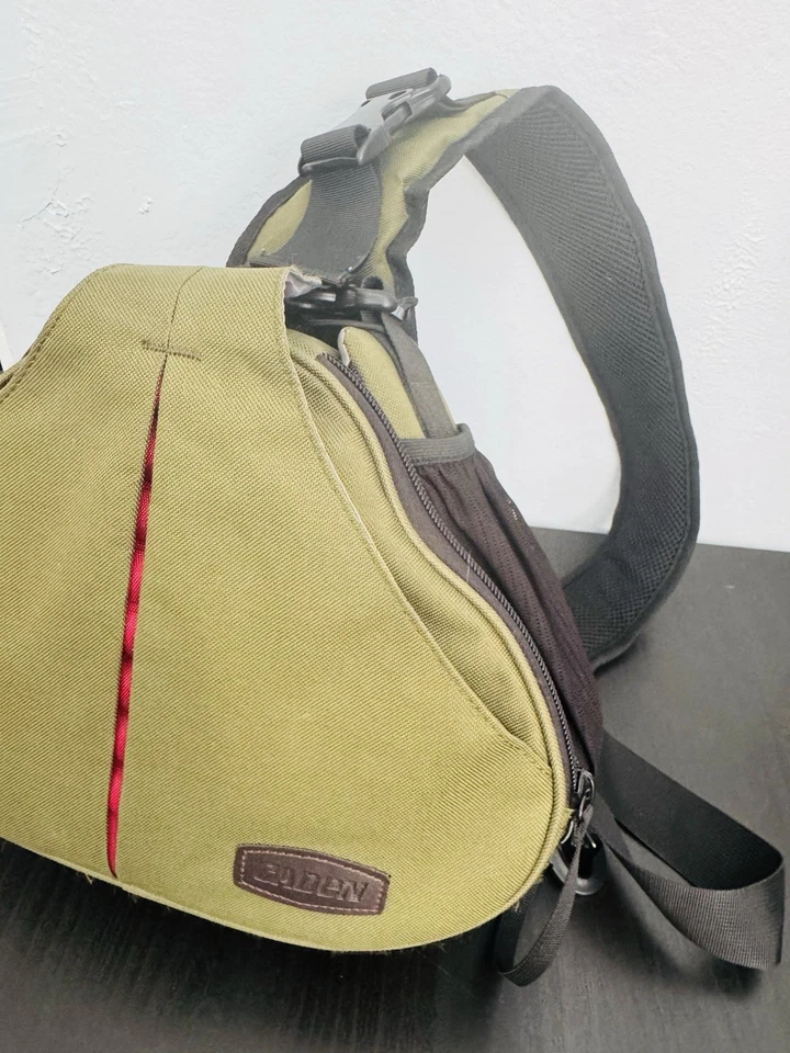 Caden Green Camera Sling Bag Waterproof - Image 2 of 4