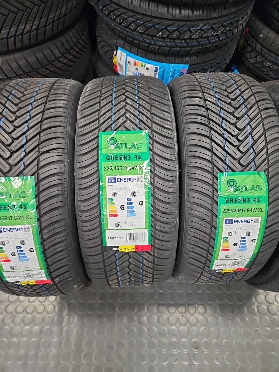Set 4 Pneumatici 225/45 R17 94W XL Atlas Season 4s Gomme 4 Stagioni DOT 2026 - Miniatura 3