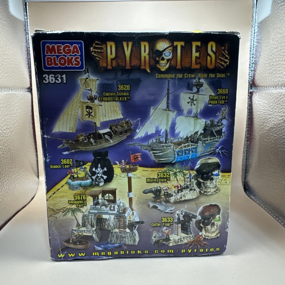 MEGA BLOKS Pyrates 3631 Maroon Gally Skull Play Set with CD - New In Box - Image 3 of 4