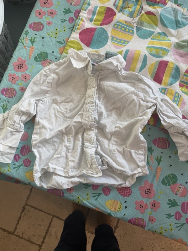 White Button Down Ruffle Collared Shirt Girls 4T Faded Glory