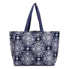 Vera Bradley Lighten-Up Deluxe Large Family T...