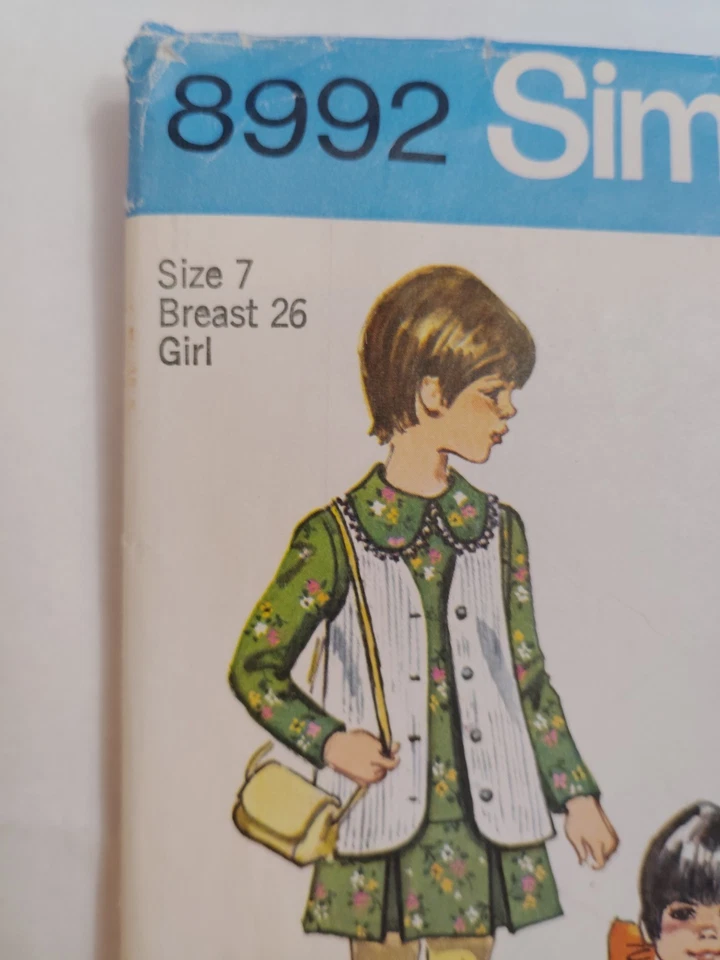 Chaleco de vestir niñas 7 Simplicity 8992 patrón de costura corte de colección falda plisada corta Foto 2 de 4
