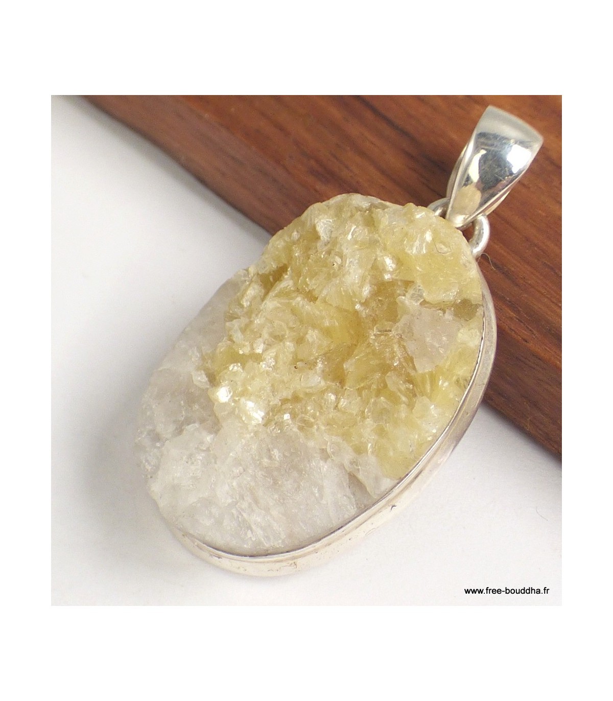 Pendentif d'exception en argent 925 et lépidolite jaune brute