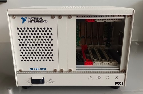 National Instruments NI PXI-1031 Chassis / 4-Slot PXI Mainframe