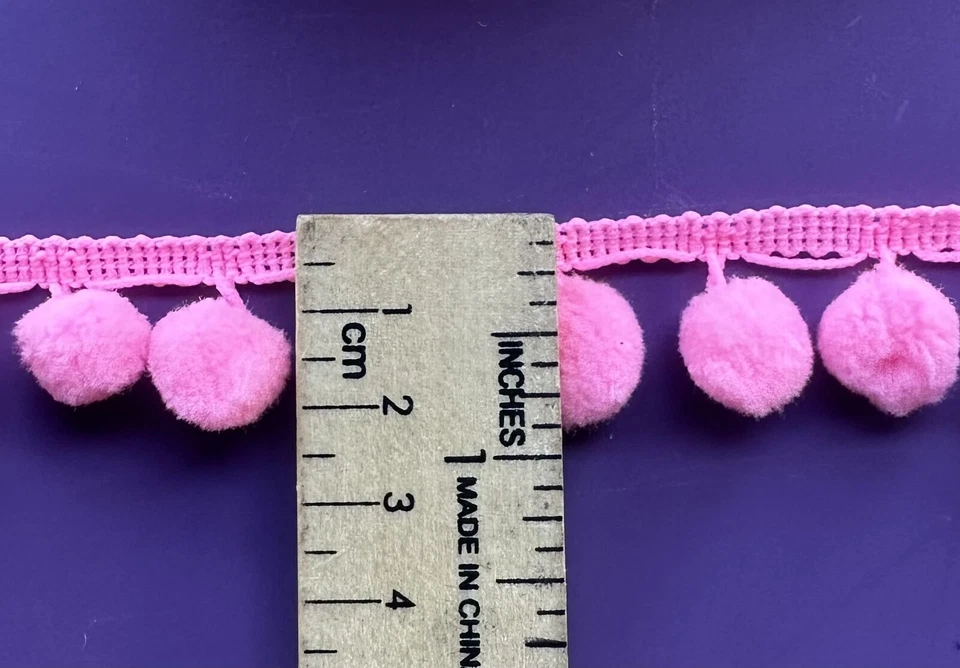 Pom Pom Fringe, about 1" wide (pom ball 1/2")  select color  price for 1 yard - Image 3 of 3