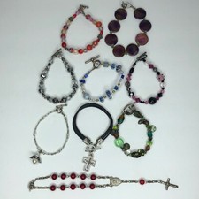 Lot of 9 Costume Jewelry Various Colorful Toggle Closure Beaded Bracelets