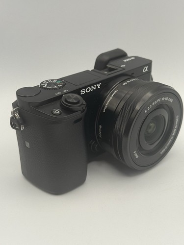 Sony A6000 24.3 MP Mirrorless Digital APS-C Camera -With 16-50mm OSS Lens Black - Picture 2 of 19