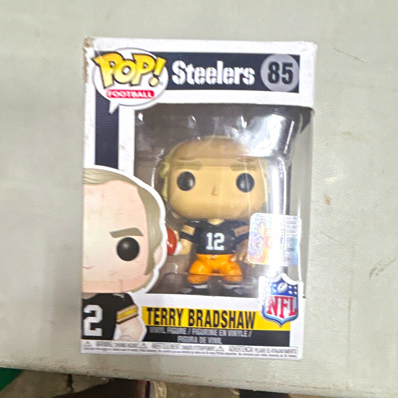 Funko Pop! NFL Football Terry Bradshaw Pittsburgh Steelers #85 Vinyl Figure