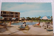 Holiday Inn Palm Beach Florida Swimming Pool Resort Motel Postcard Old Vintage