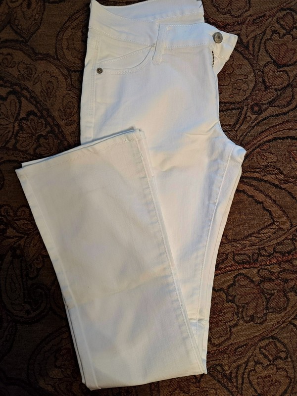**OLD NAVY**THE FLIRT SLIM FIT WOMENS JEANS sz4 WHITE