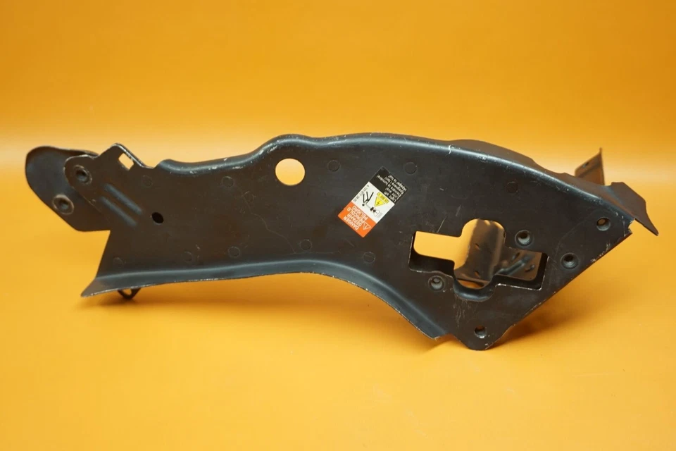 MERCEDES BENZ E500 SUPPORT BRACKET LEFT&RIGHT 2003 2004 2005 2006 2007 2008 2009 - Image 3 of 4