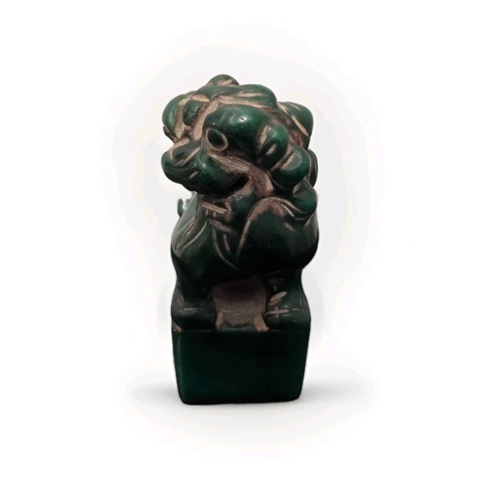 Antiguo perro foo miniatura de malaquita tallada china 3 en H Foto 2 de 4