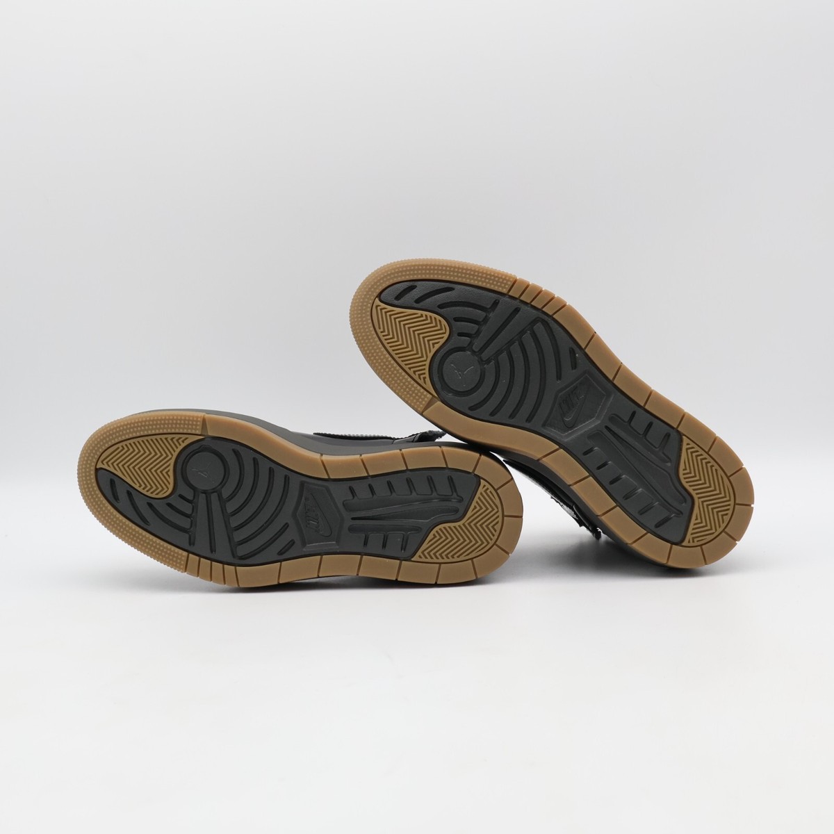 FB9894-001 Nike Air Jordan 1 High SE Elevate Black Gum FB9894-001 Nike Air Jordan 1 High SE Elevate Black Gum