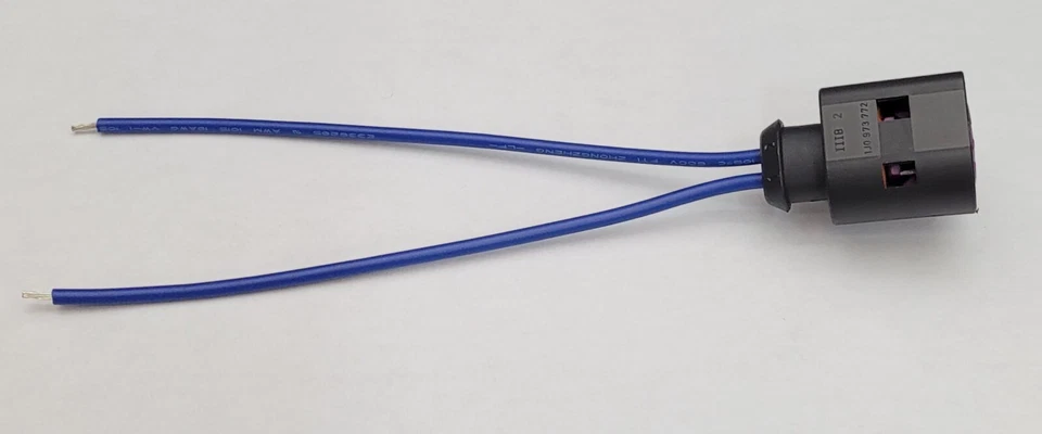 ALTERNATOR PIGTAIL HARNESS PLUG CONNECTOR FOR 2007-2008 VOLKSWAGEN EOS. - Image 3 of 4