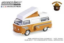 Greenlight Smokey Bear Series 3 - 1974 VW Type 2 T2 Westfalia Campmobile 38060-C