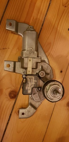 Suzuki Swift 3 III Scheibenwischermotor Wischermotor hinten