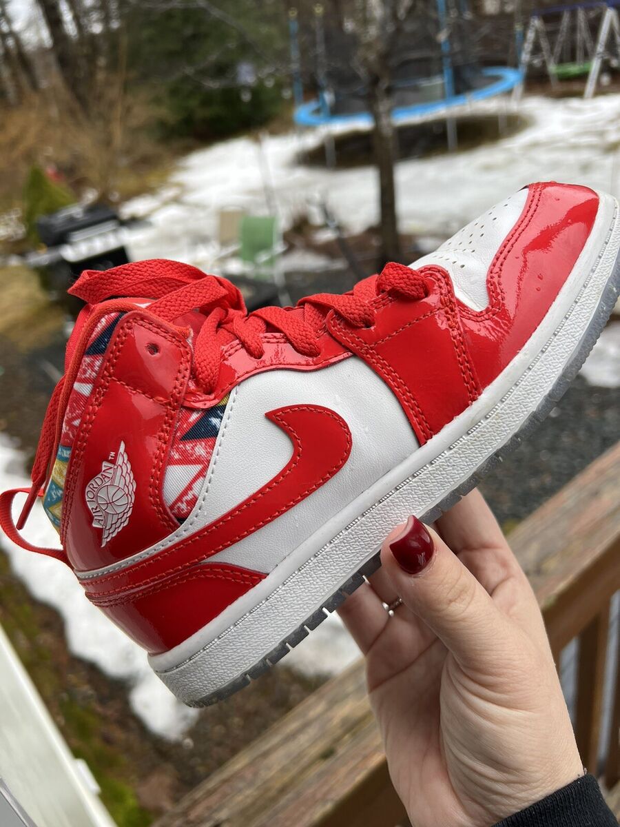 Nike Air Jordan 1 Mid Barcelona Sweater Red Patent(Little Nike Air Jordan 1 Mid Barcelona Sweater Red Patent(Little