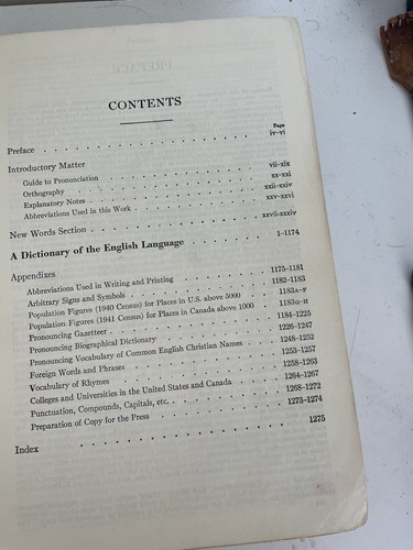 Webster's New Collegiate Dictionary Hardcover By Merriam-Webster 1943 - Picture 4 of 5