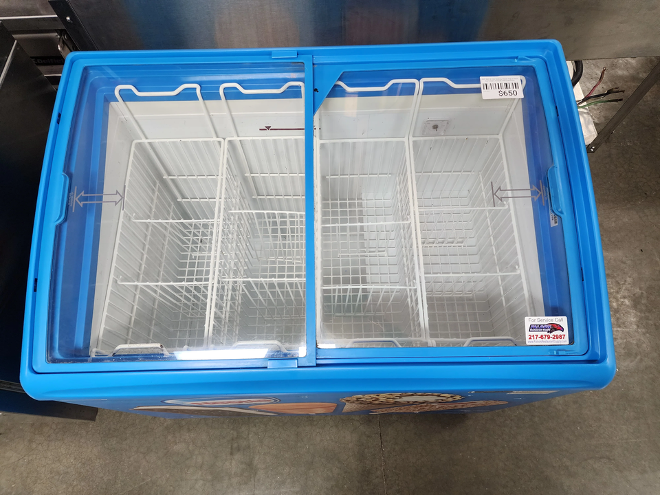 AHT RIO S 100 Sliding Glass Top 2 Door Ice Cream Freezer Merchandiser