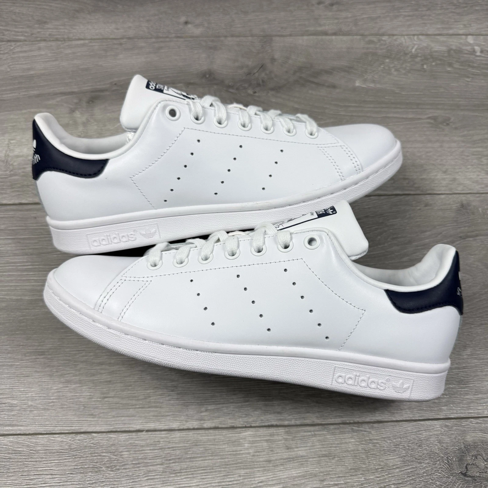 Adidas Stan Smith Leather Trainers ‘White / Navy’ - Size UK 8 / EU 42