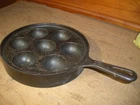 Vintage Griswold 962  # 32 Cast Iron Aebleskiver Cake Pan Skillet Made In USA