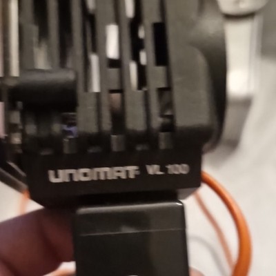 Unomat VL 100 Halogen-Videoleuchte AC Schwarz für Sony inkl. Kabel & Tasche