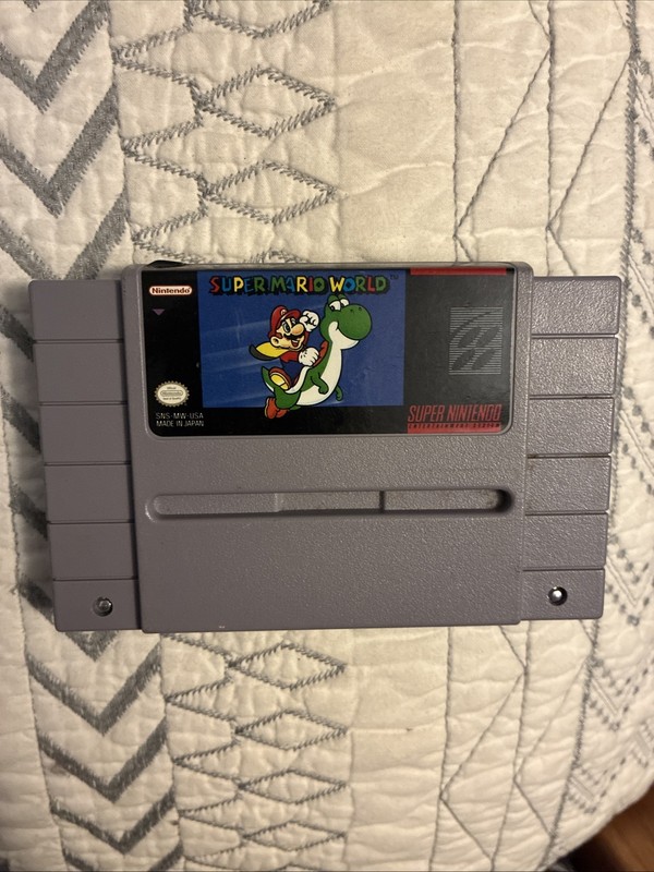 Super Mario World SNES Nintendo