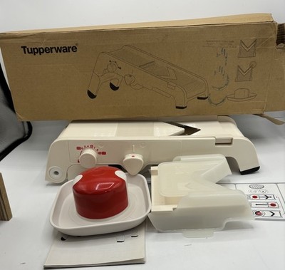 Tupperware Mandoline Mando Chef Kitchen Time Savers White/Chili
