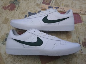 nike sb team classic premium