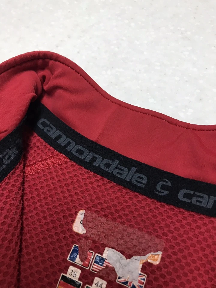 Pullover rojo mediano marca Cannondale ciclismo atlético media cremallera/1/4 cremallera para mujer Foto 4 de 4
