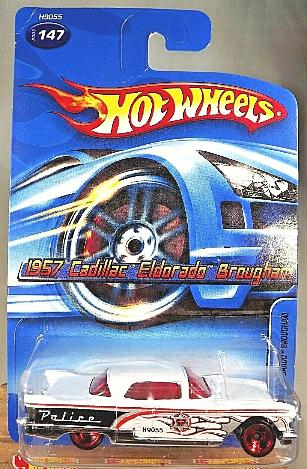 2005 Hot Wheels Mainline #147 1957 CADILLAC ELDORADO BROUGHAM White w/Red 3 Sp