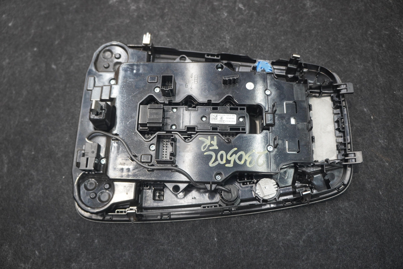 Overhead Roof Console Dome Light Switch 4ML947135 OEM Lamborghini Urus 2019