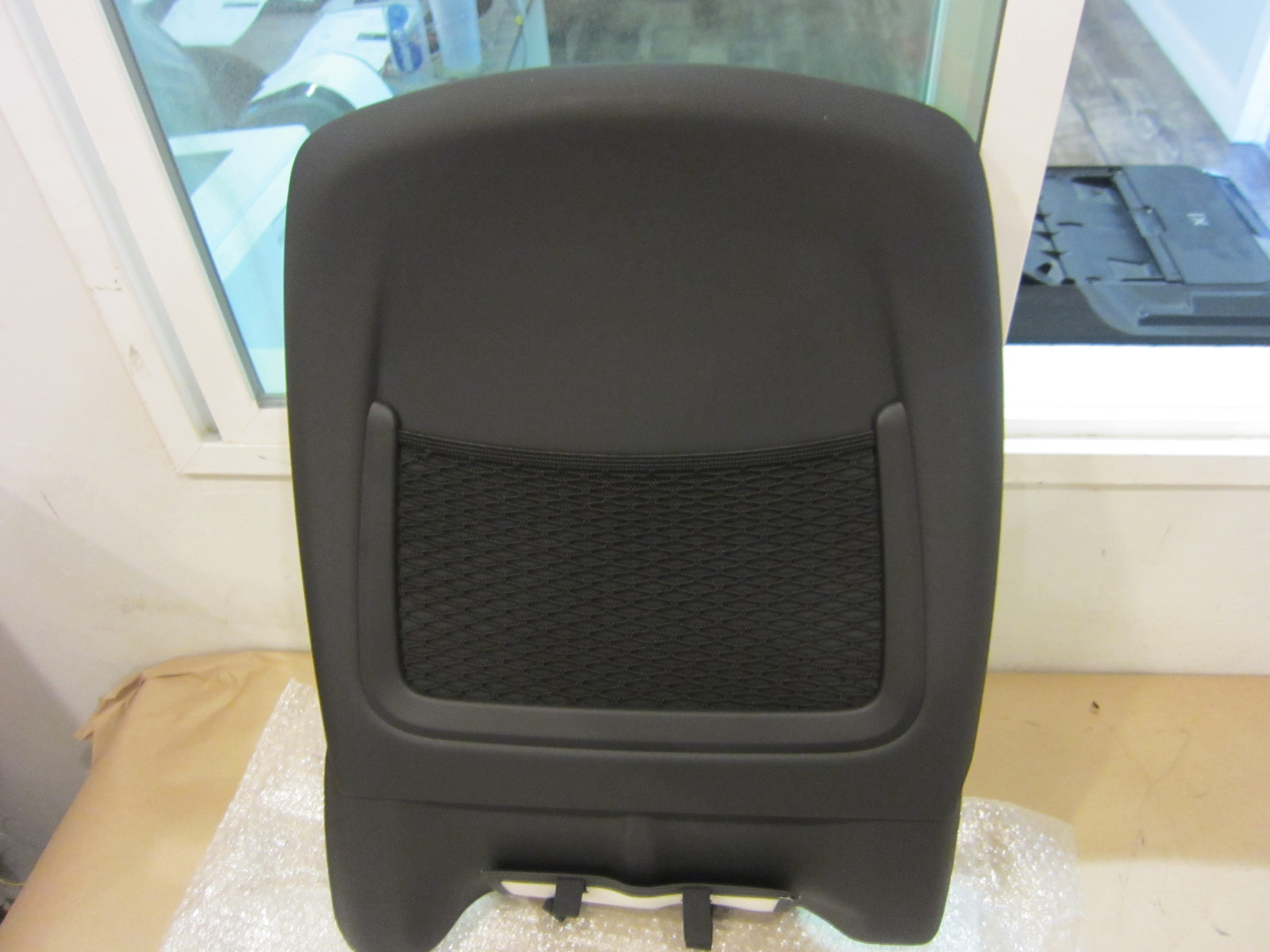 Maserati Quattroporte LH Seat Back Panel. Black. Part# 673001875