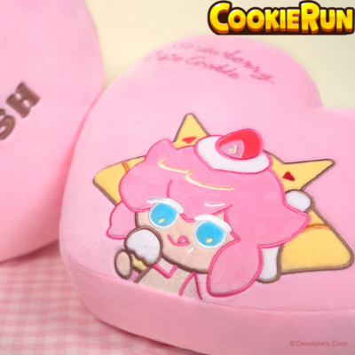 [CookieRun] Strawberry Crepe Cookie Lovely Heart Cushion | Official MD Goods