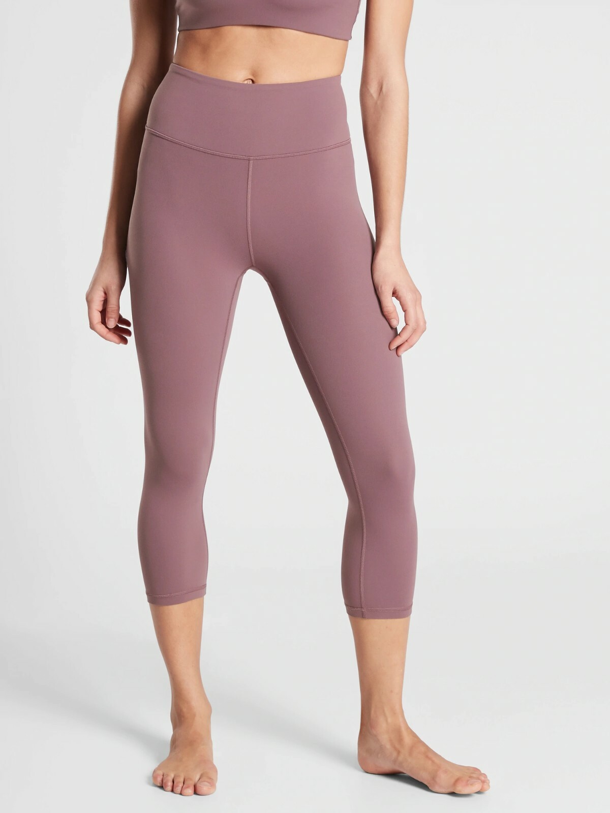 NWT Athleta Elation Crop, Volcanic Violet  SIZE S                  #446681 T1130