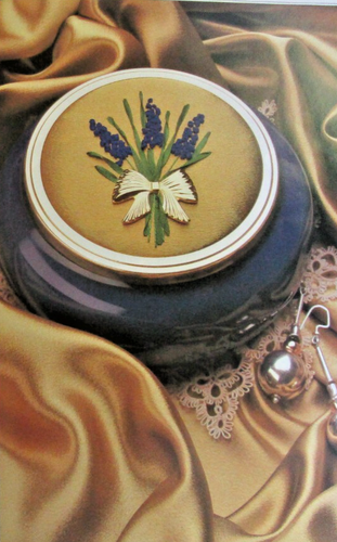 2 Merrilyn Heazlewood Silk Ribbon Floral Embroidery SC Instruction Books - Picture 7 of 8