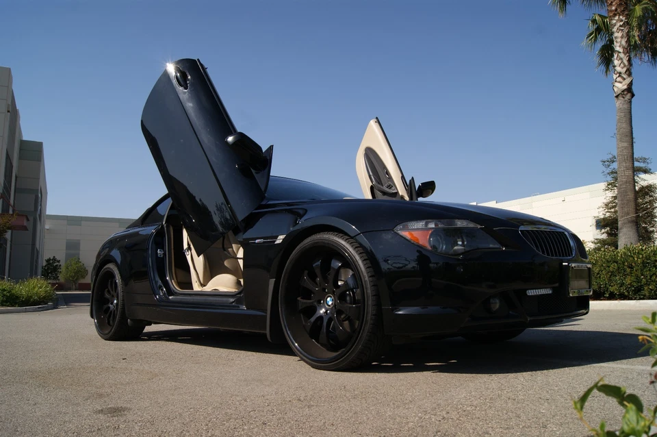  Комплект вертикальных ламбо-дверей с болтовым креплением BMW 6 серии 2003-2010 от VRETICAL DOORS INC. - Изображение 3 из 4