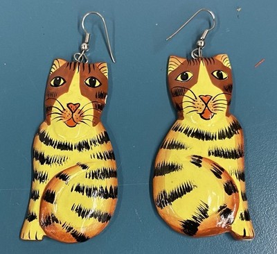 RARE Vintage Hand Painted Wooden Dangle Earrings Yellow Tiger Striped Cats