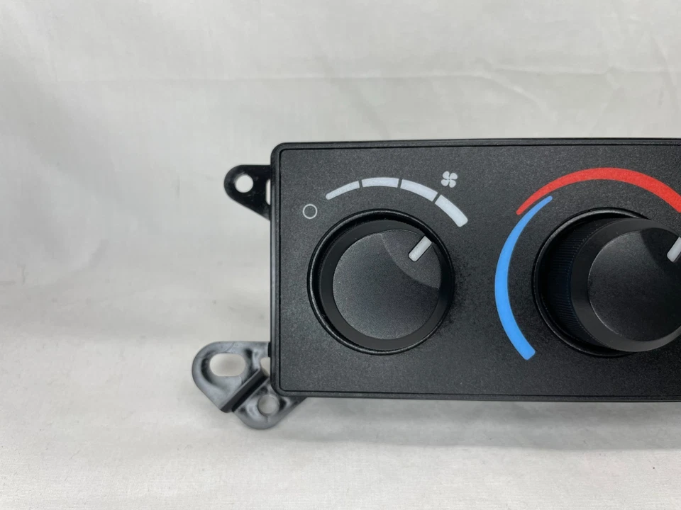 2006 - 2008 DODGE RAM 1500 - DAKOTA HEATER A/C TEMPERATURE HVAC CLIMATE CONTROL - Image 2 of 4