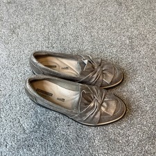 Clarks Collection Shoes Womens Size 6 Bow Slip On Cushioned Loafers Comfort Flat