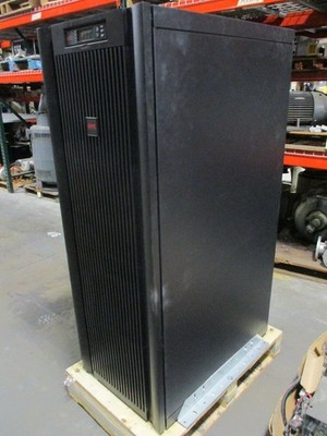 APC Smart UPS SUVT30KF3B4S 21.6Ah 30kVA 24kW 208/220V 3 Batteries Used